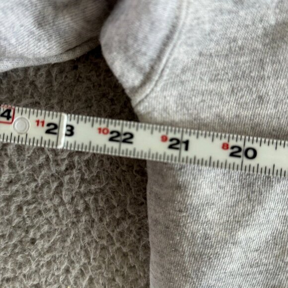 Vintage Christmas Sweatshirt Made In USA Teddy Bear Grey Crewneck - Picture 3 of 16